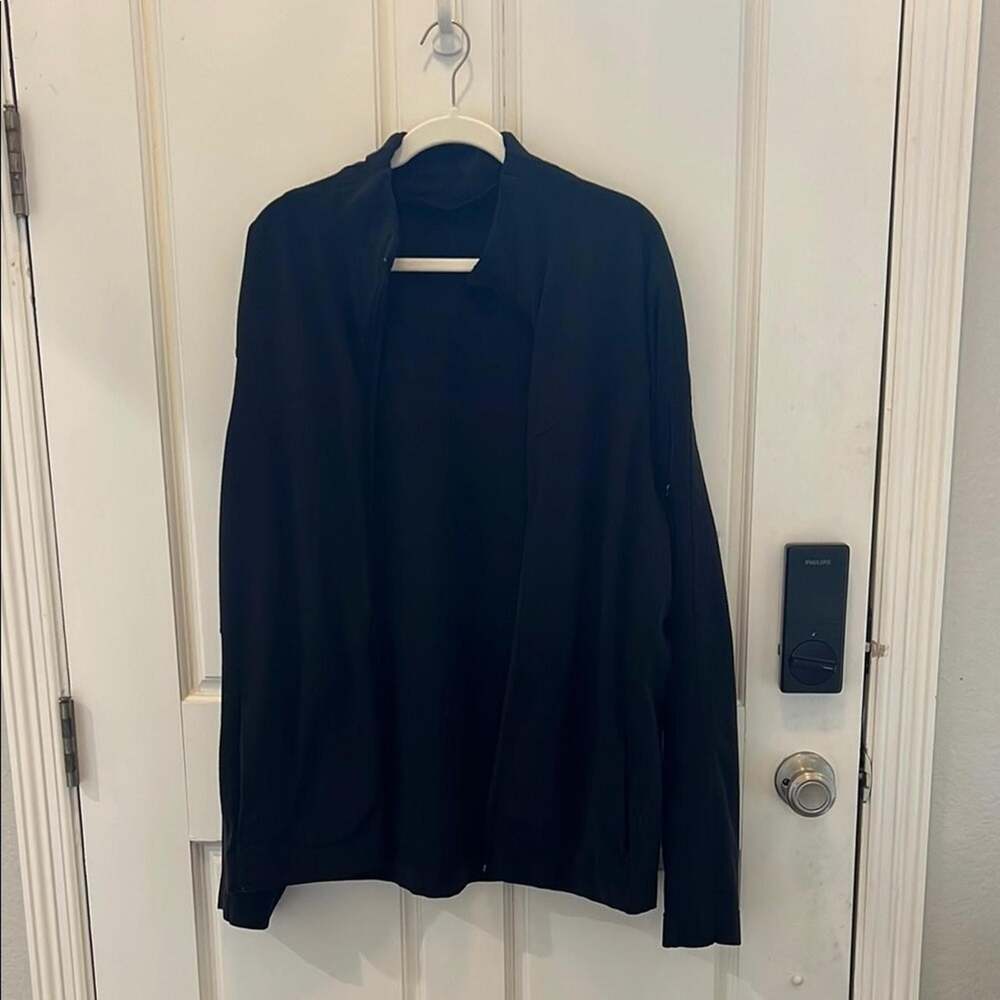 Lululemon Men's Black Jacket